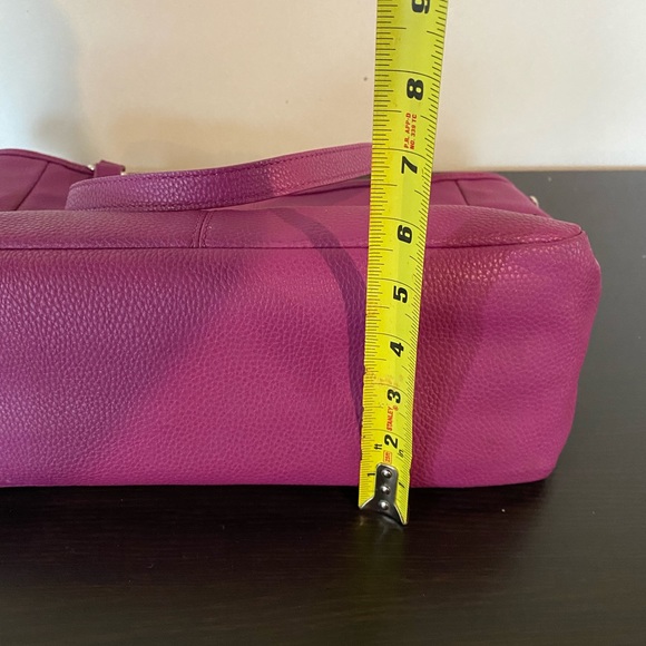 31 Reversible Tote/ Purse. - Picture 6 of 7